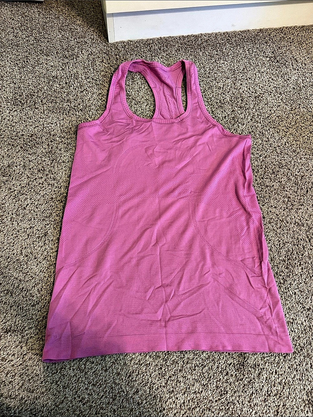 Lululemon Swiftly Tech Racerback Tank Top 2.0 Pink
